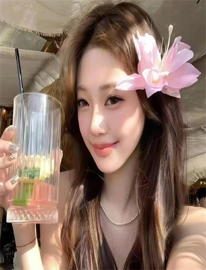 《阿加莎与谋杀的真谛》观影设备建议：硬件配置与环境设置